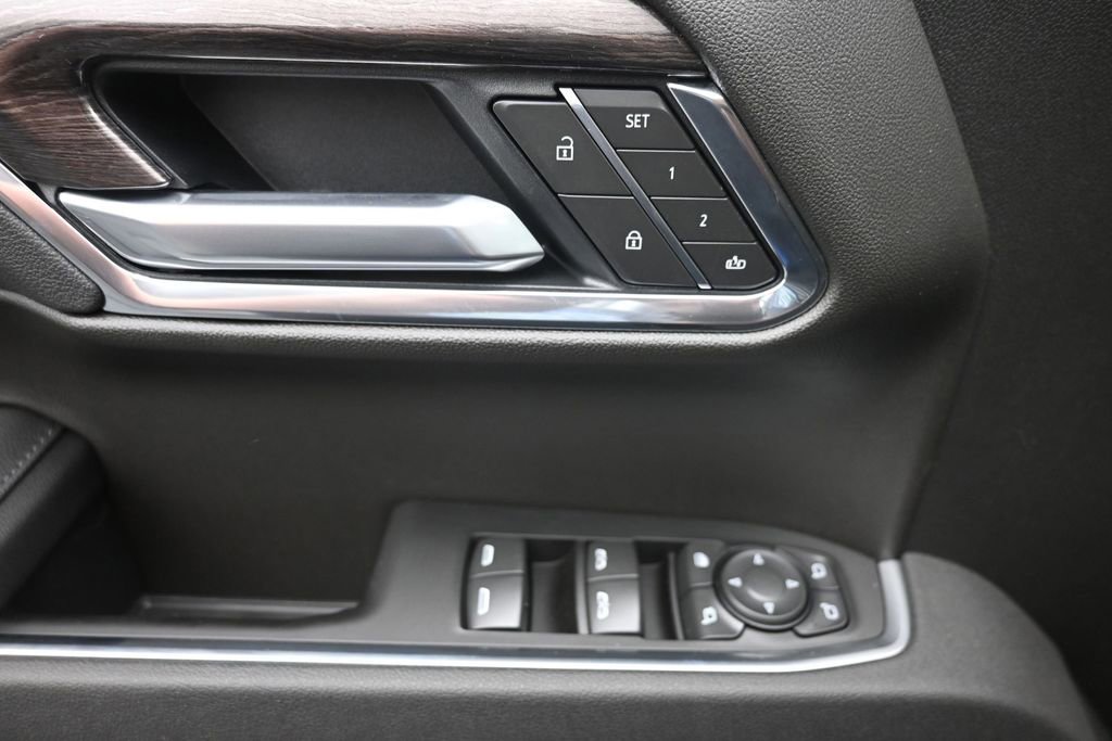 2026 Chevrolet Silverado 1500 LTZ - Photo 16