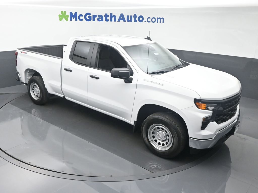 2024 Chevrolet Silverado 1500 photo 2