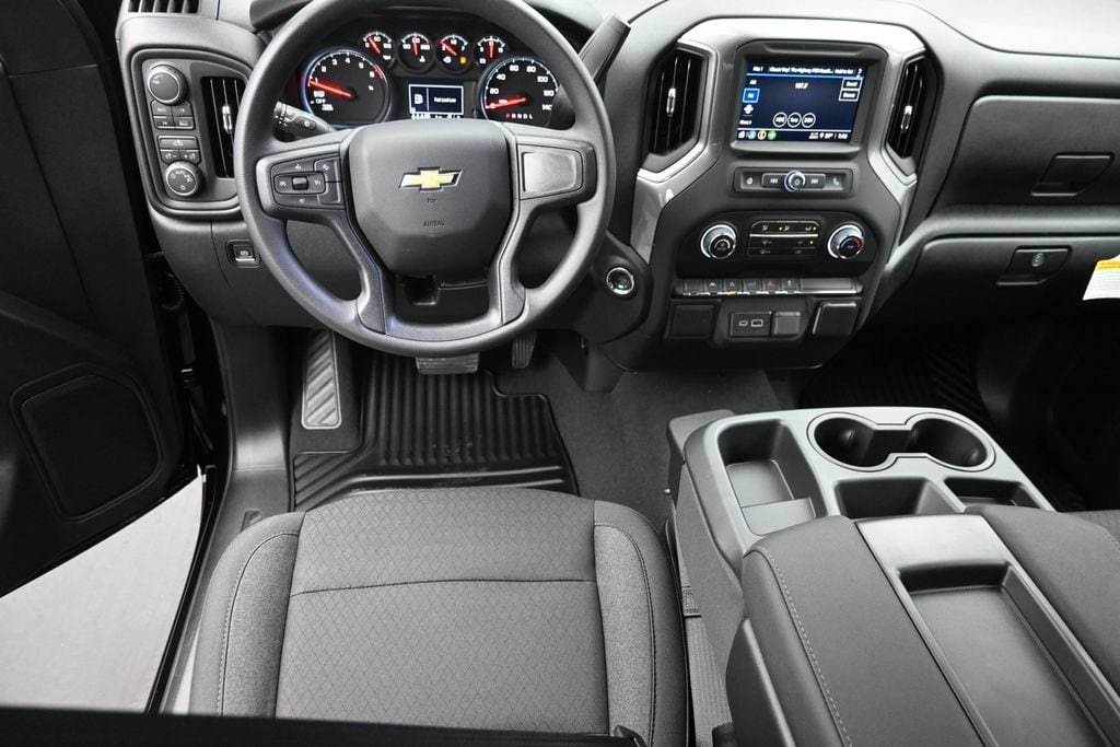2026 Chevrolet Silverado 1500 Custom - Photo 12