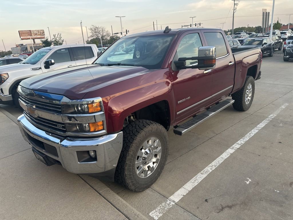 2016 Chevrolet Silverado 2500HD LTZ photo 2