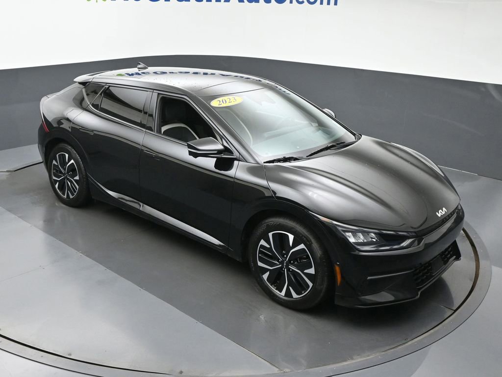 2023 Kia EV6 GT-Line photo 2