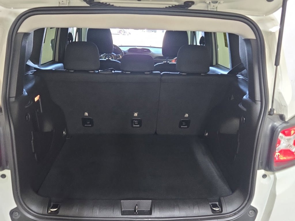 Used 2023 Jeep Renegade Trailhawk SUV