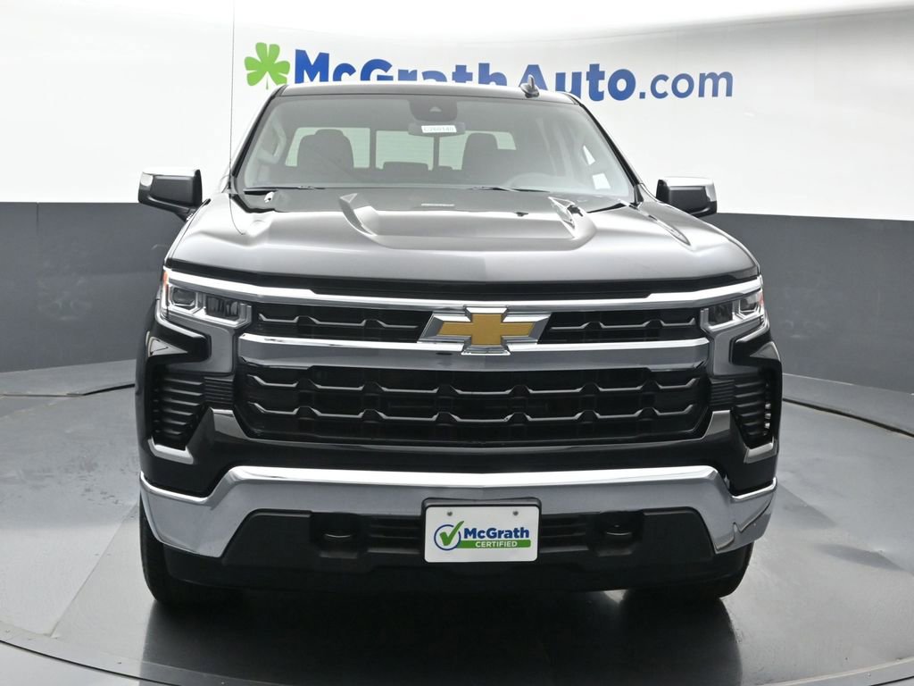 2026 Chevrolet Silverado 1500 LT photo 2