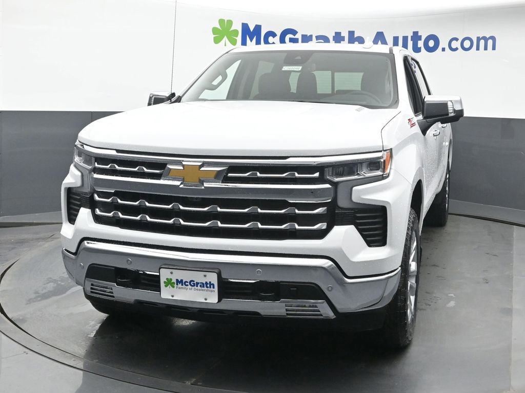 2026 Chevrolet Silverado 1500 LTZ photo 3