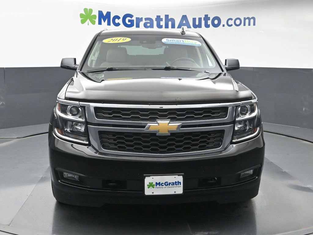 2019 Chevrolet Tahoe LT photo 2