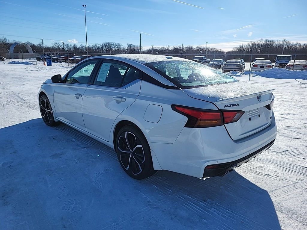 Used 2024 Nissan Altima 2.5 SR Sedan