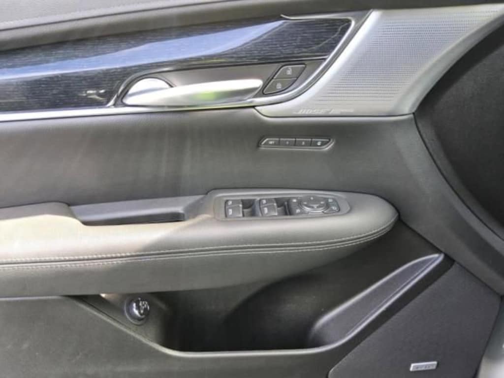 Used 2025 CADILLAC XT5 Premium Luxury SUV