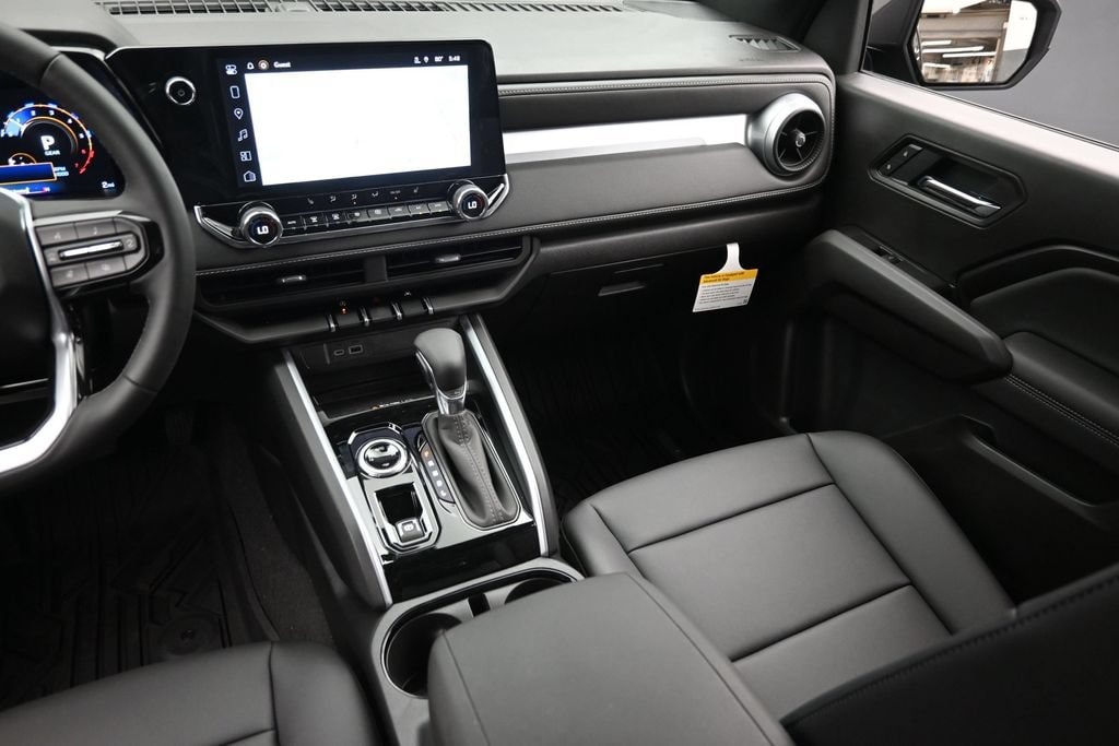 2026 Chevrolet Colorado LT - Photo 15