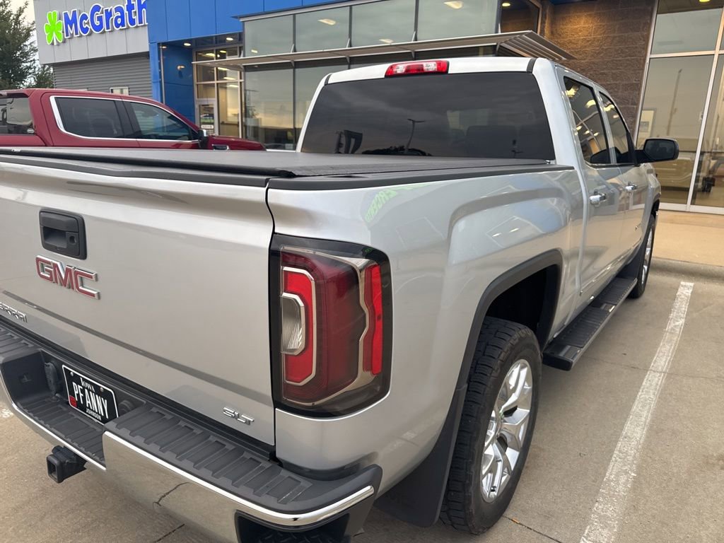 2017 Gmc Sierra 1500 SLT photo 3