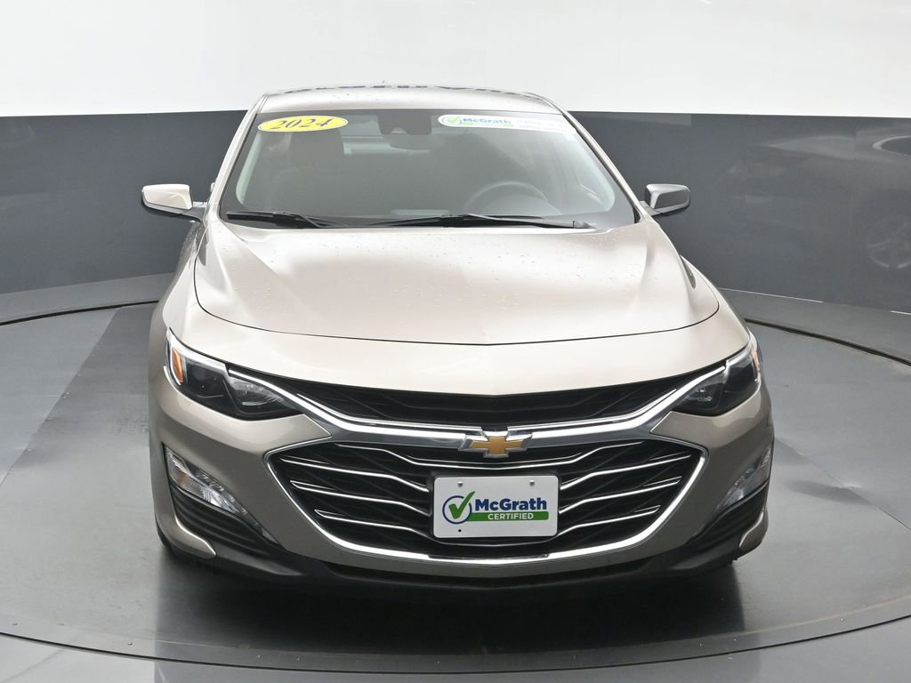 2024 Chevrolet Malibu 1LT photo 3