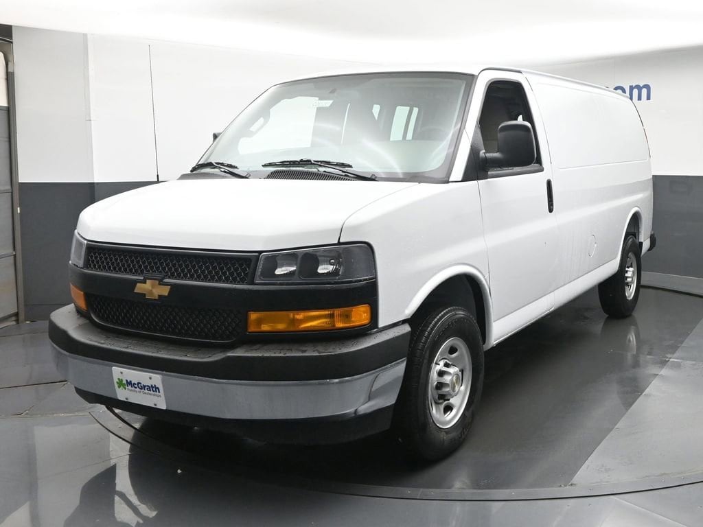 2026 Chevrolet Express Cargo Work Van - Photo 13
