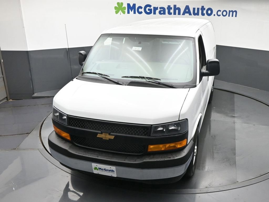 2026 Chevrolet Express Cargo Work Van - Photo 19
