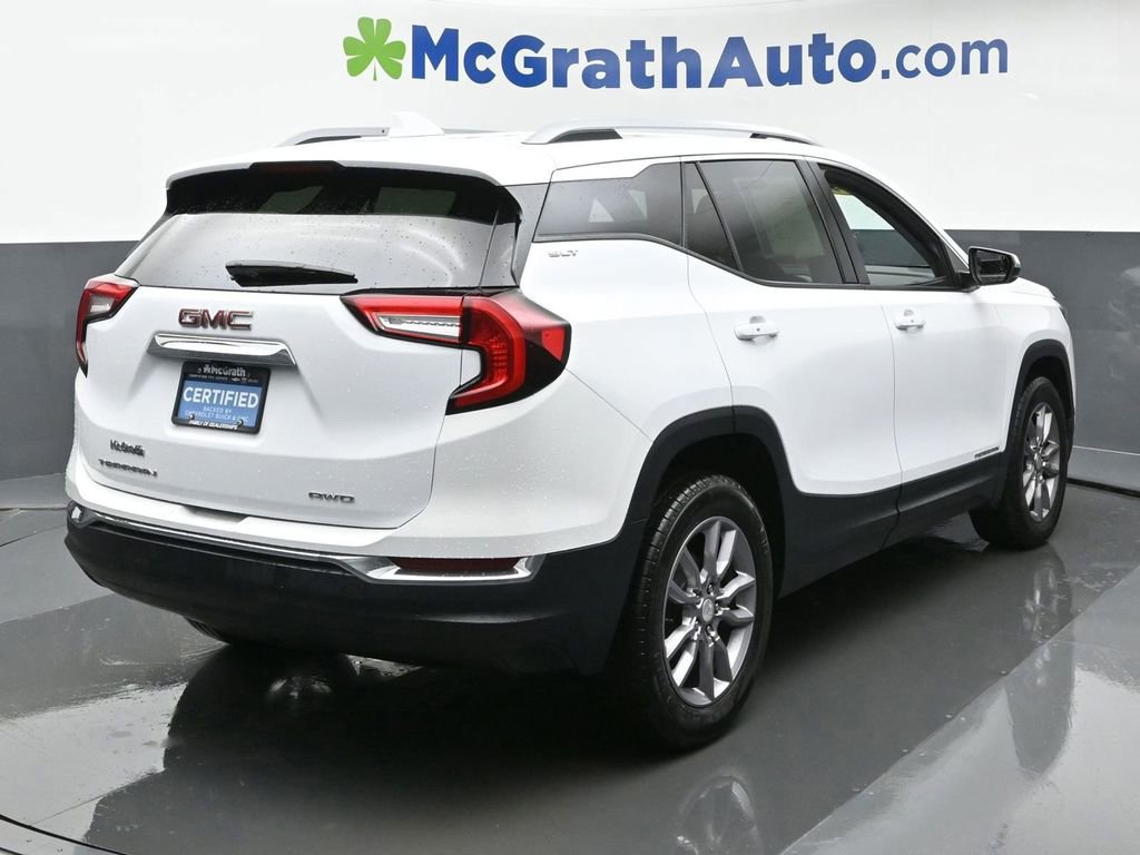 2024 Gmc Terrain SLT photo 3