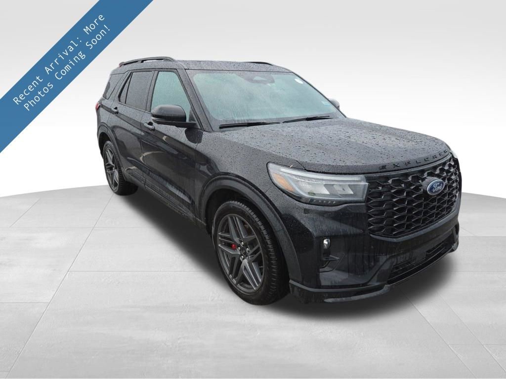 2025 Ford Explorer ST 4WD (PL535)'s photo