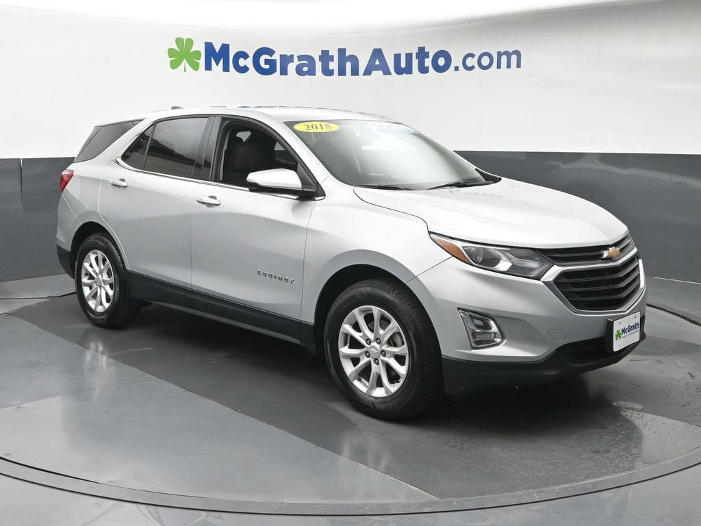Used 2018 Chevrolet Equinox LT with VIN 2GNAXSEV6J6344674 for sale in Cedar Rapids, IA