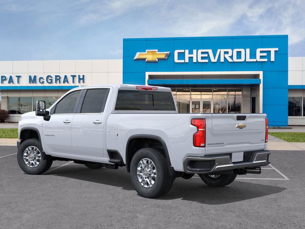 2026 Chevrolet Silverado 2500HD LTZ photo 3
