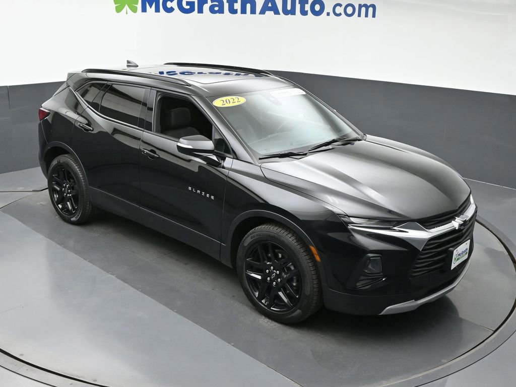 2022 Chevrolet Blazer 3LT photo 2