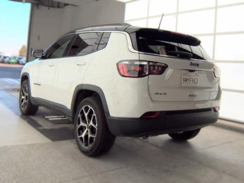 Used 2025 Jeep Compass Limited SUV