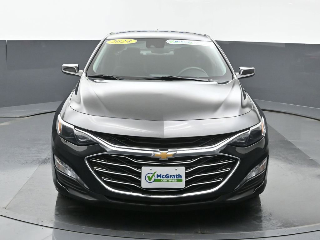 2024 Chevrolet Malibu 1LT photo 3