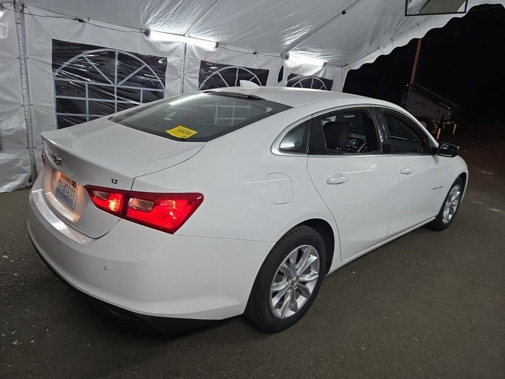 2024 Chevrolet Malibu 1LT photo 4