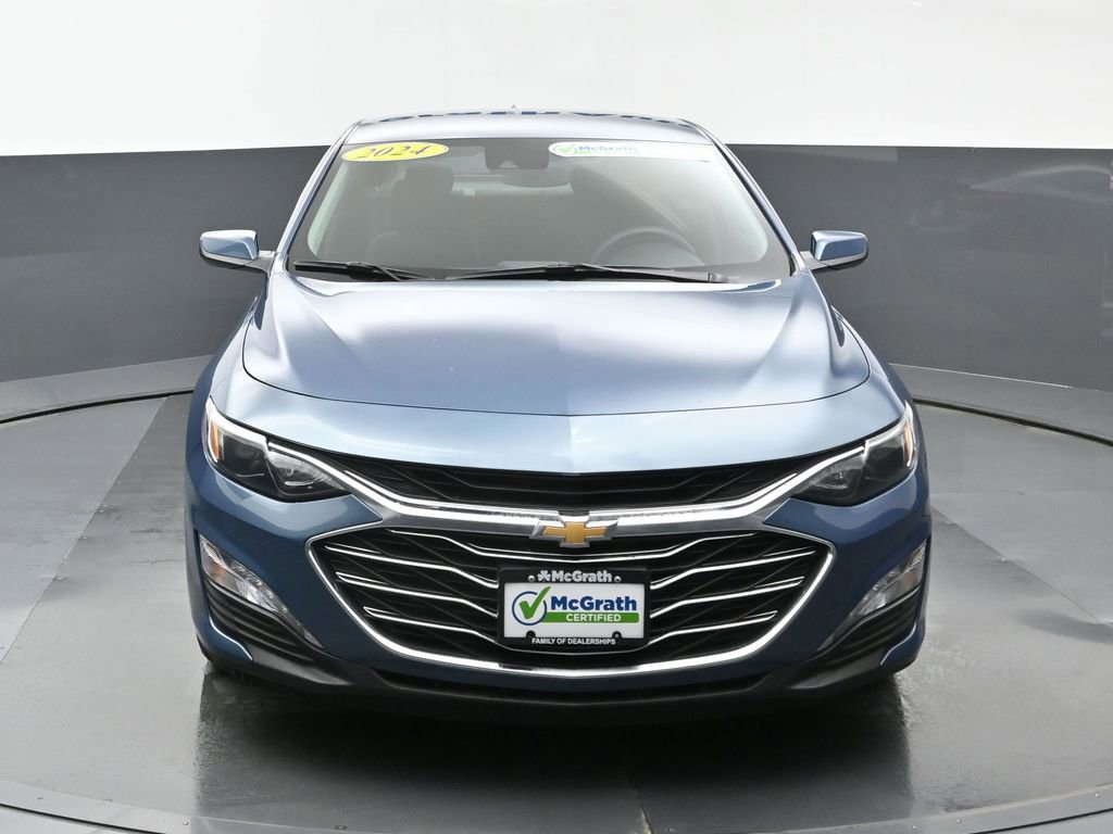 2024 Chevrolet Malibu 1LT photo 3