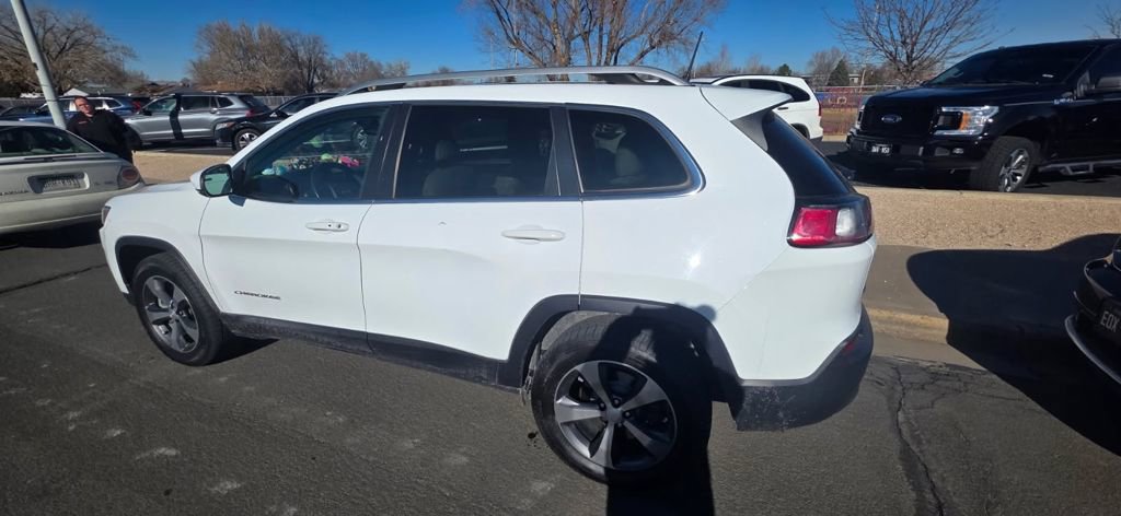 2019 Jeep Cherokee Limited photo 2