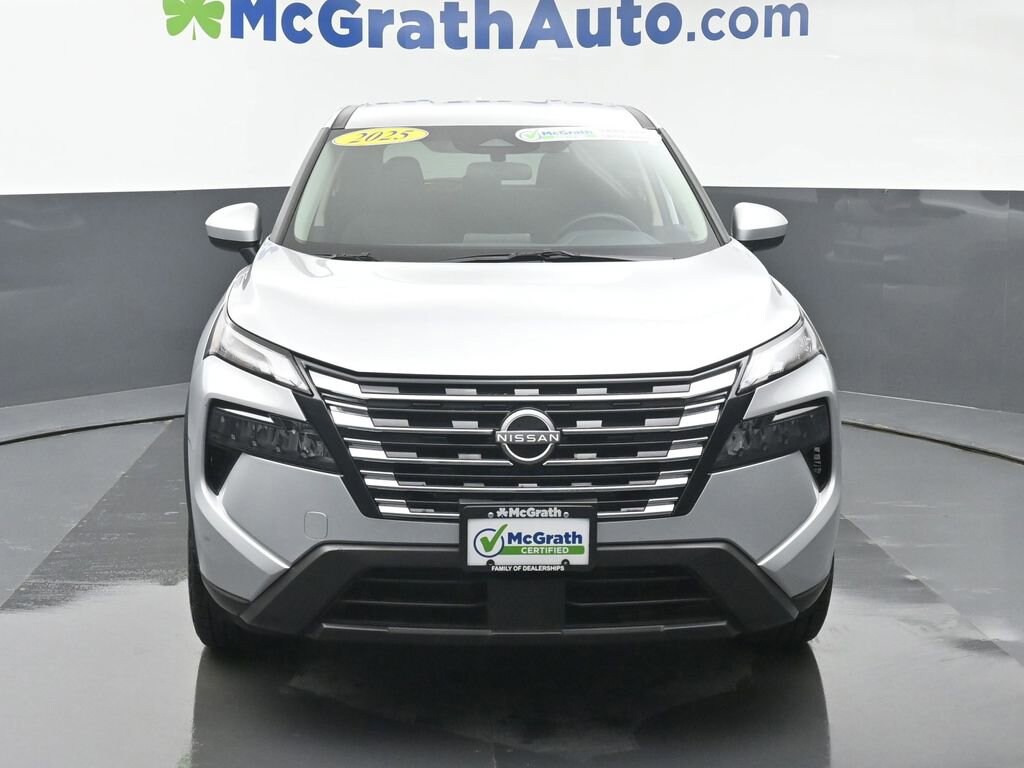 Used 2025 Nissan Rogue SV SUV