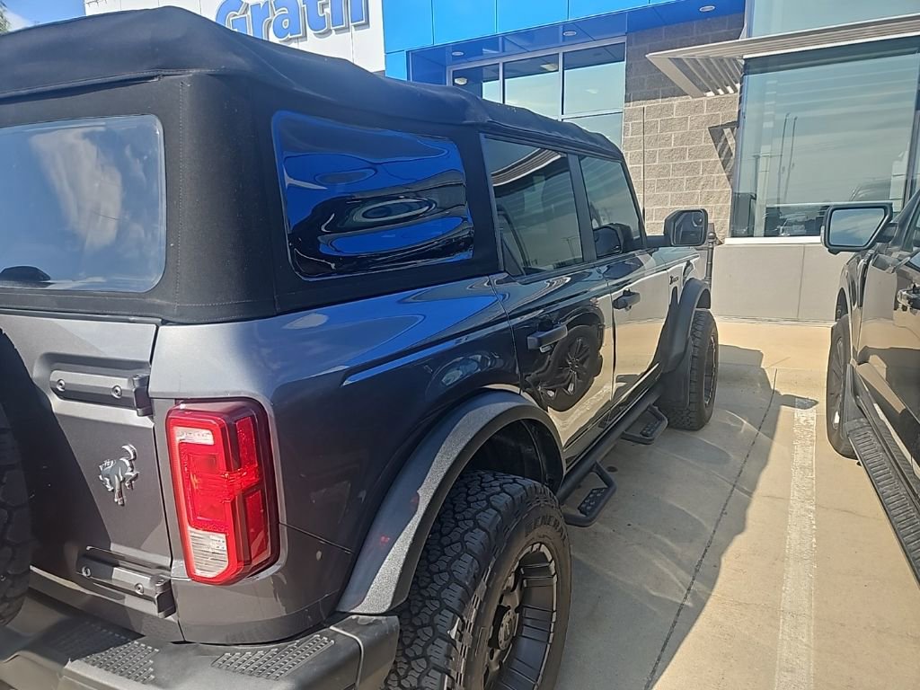 2022 Ford Bronco Base photo 3