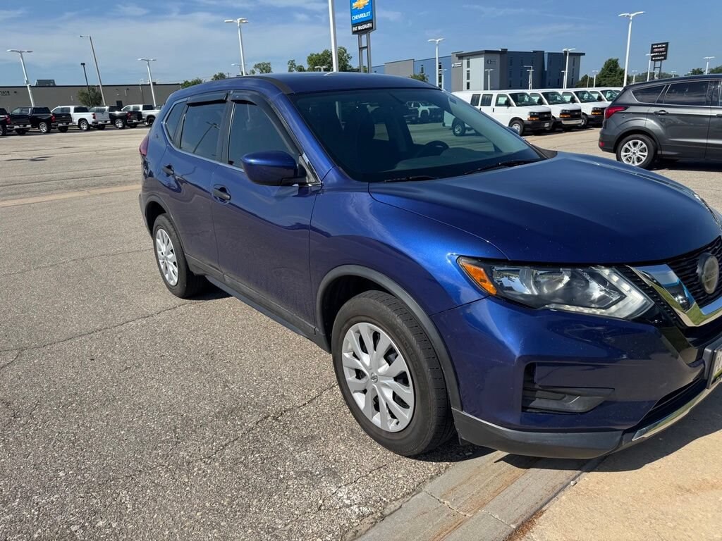 Used 2018 Nissan Rogue S SUV