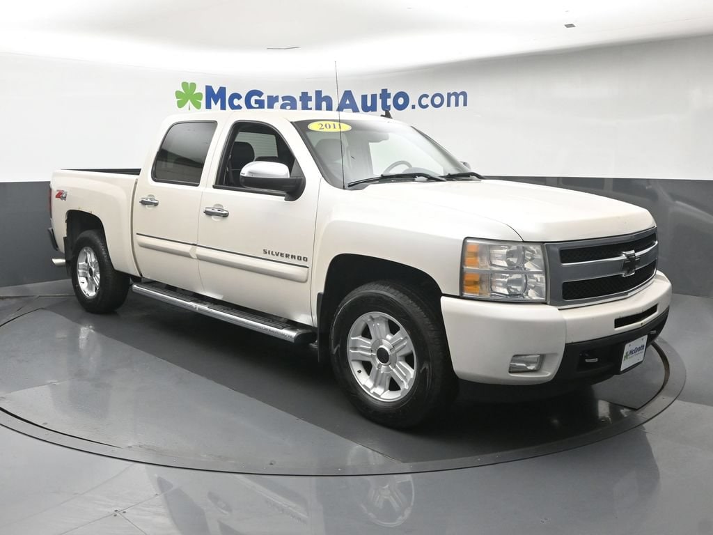 Used 2011 Chevrolet Silverado 1500 LTZ with VIN 3GCPKTE34BG317923 for sale in Cedar Rapids, IA