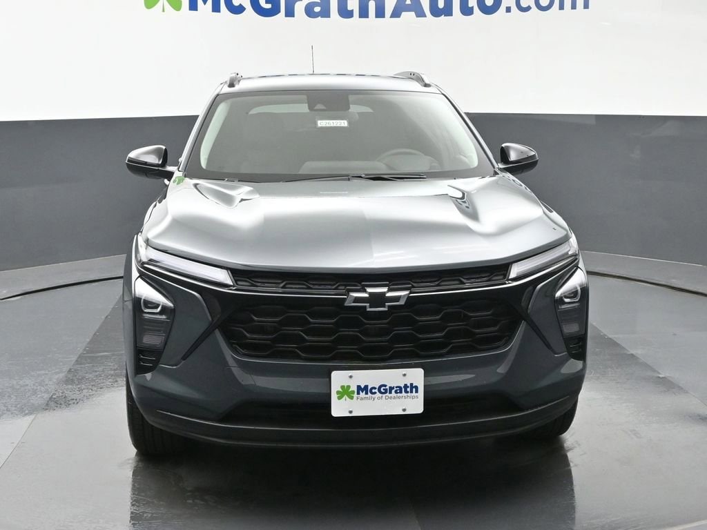 New 2026 Chevrolet Trax LT SUV