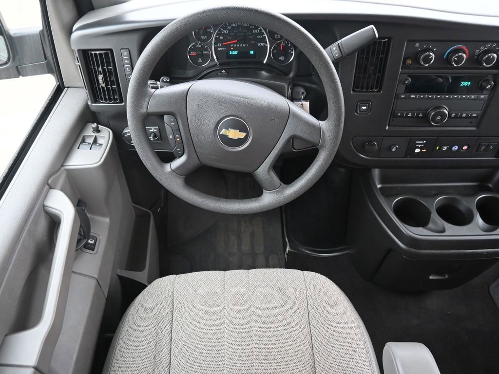 2025 Chevrolet Express Passenger LT - Photo 16