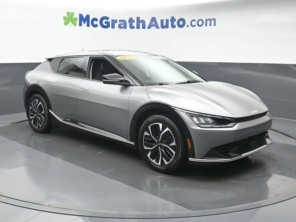 Used 2023 Kia EV6 Wind with VIN KNDC34LA4P5098897 for sale in Cedar Rapids, IA