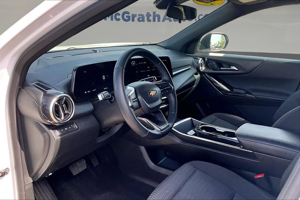 2025 Chevrolet Equinox LT - Photo 20