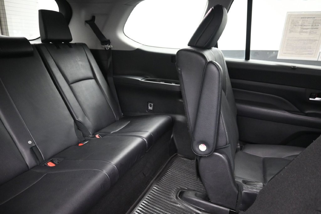 2024 Toyota Grand Highlander Platinum - Photo 11