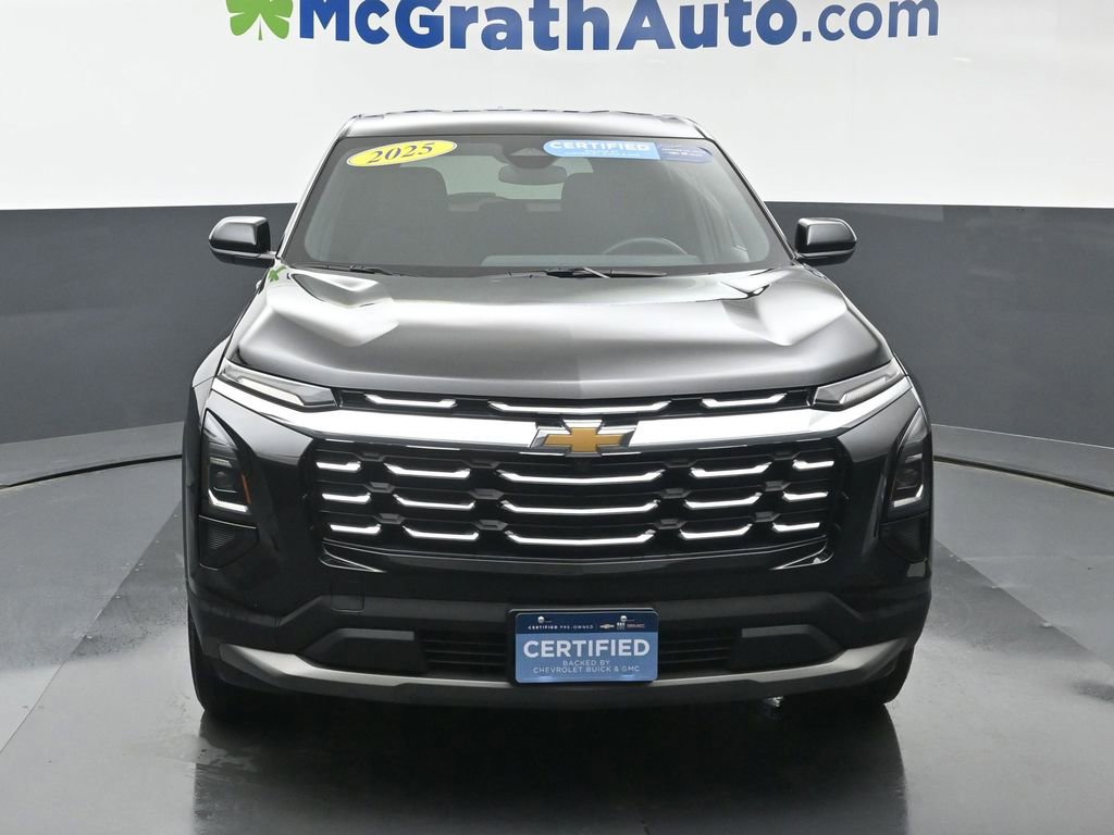 2025 Chevrolet Equinox LT photo 3