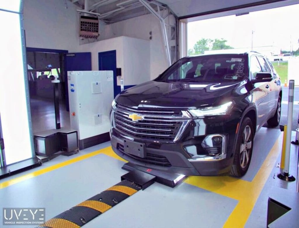 Used 2023 Chevrolet Traverse LT Leather SUV
