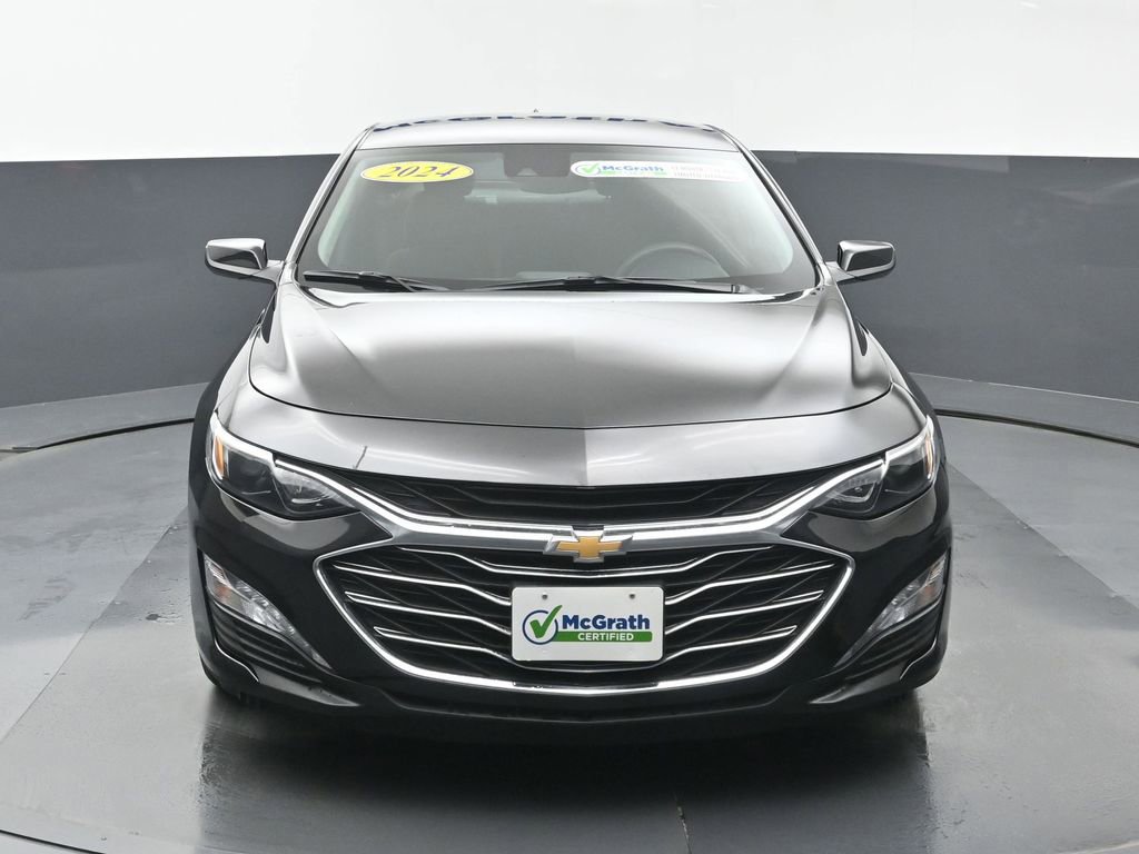 2024 Chevrolet Malibu 1LT photo 3