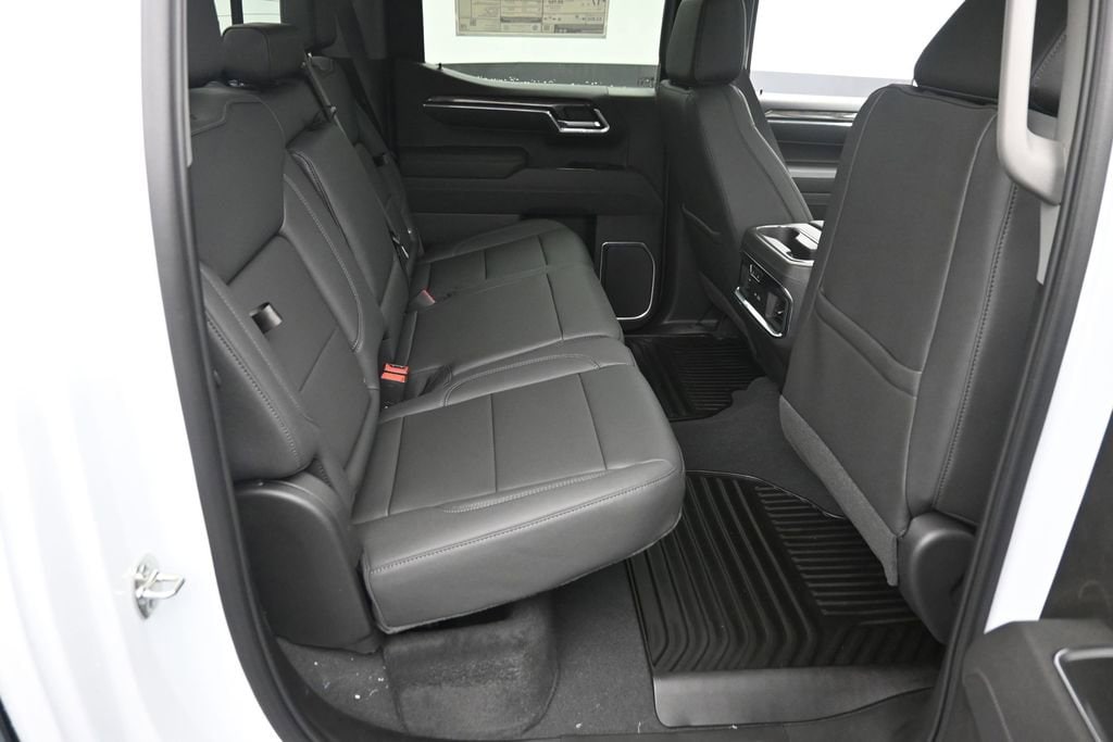 2026 Chevrolet Silverado 1500 LTZ - Photo 10