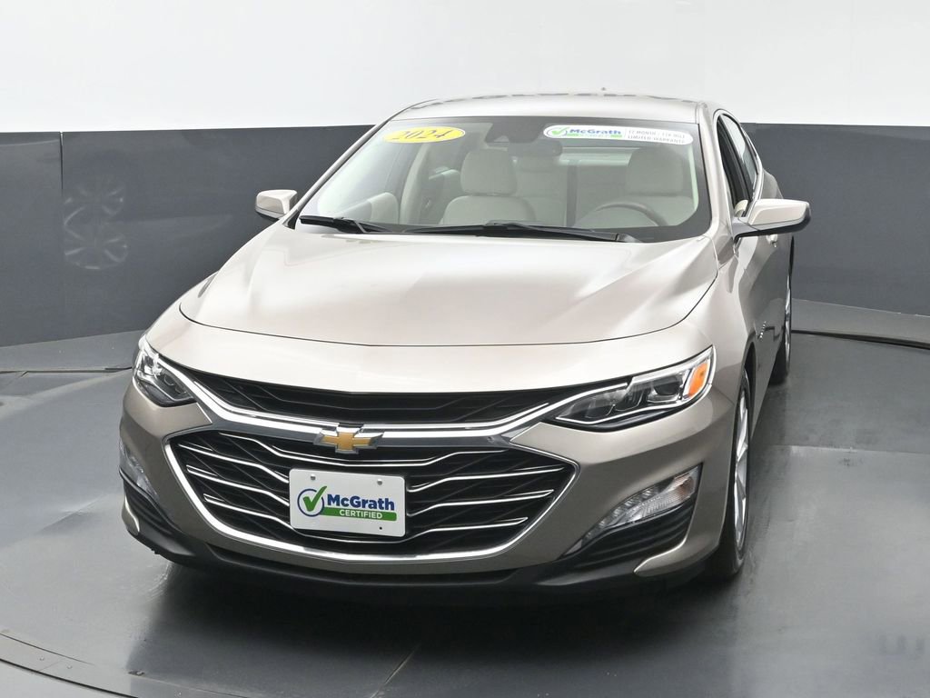 2024 Chevrolet Malibu Premier 2LT photo 3