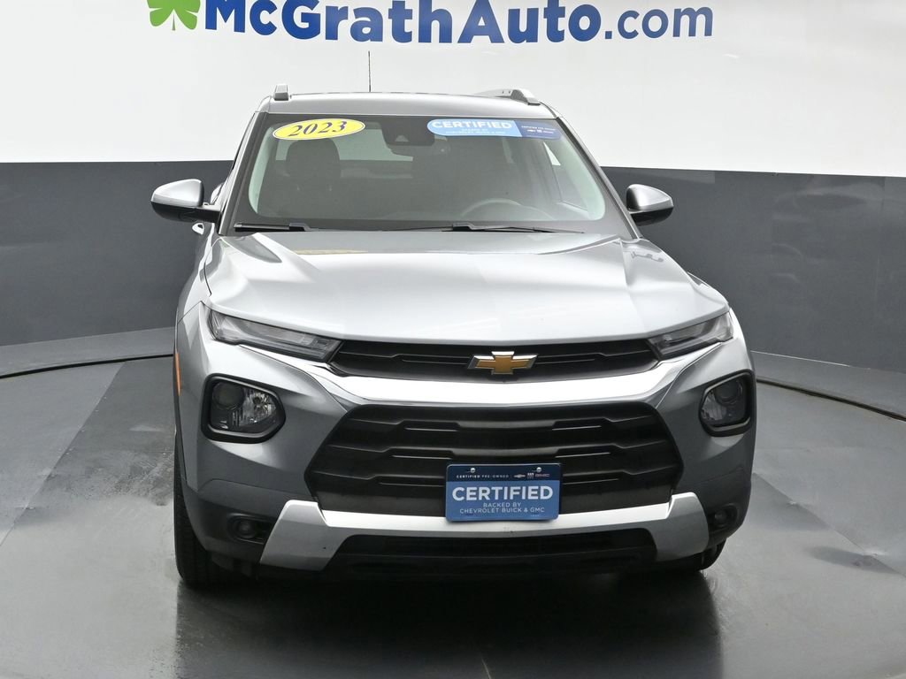 2023 Chevrolet Trailblazer LT photo 3