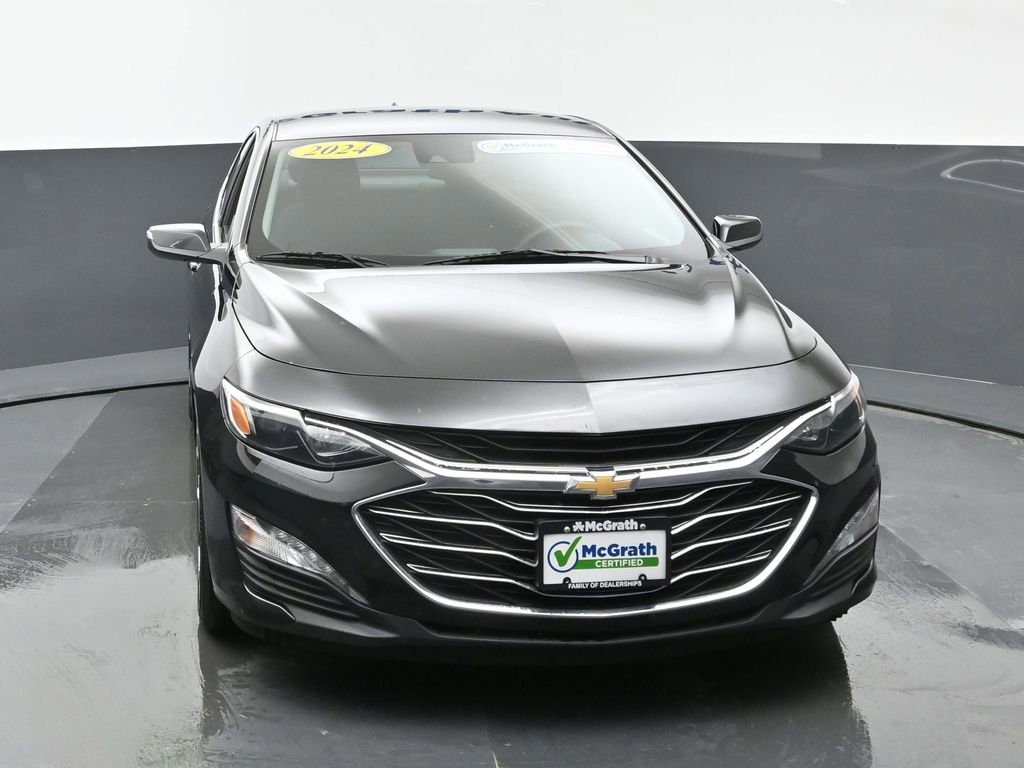 2024 Chevrolet Malibu 1LT photo 3