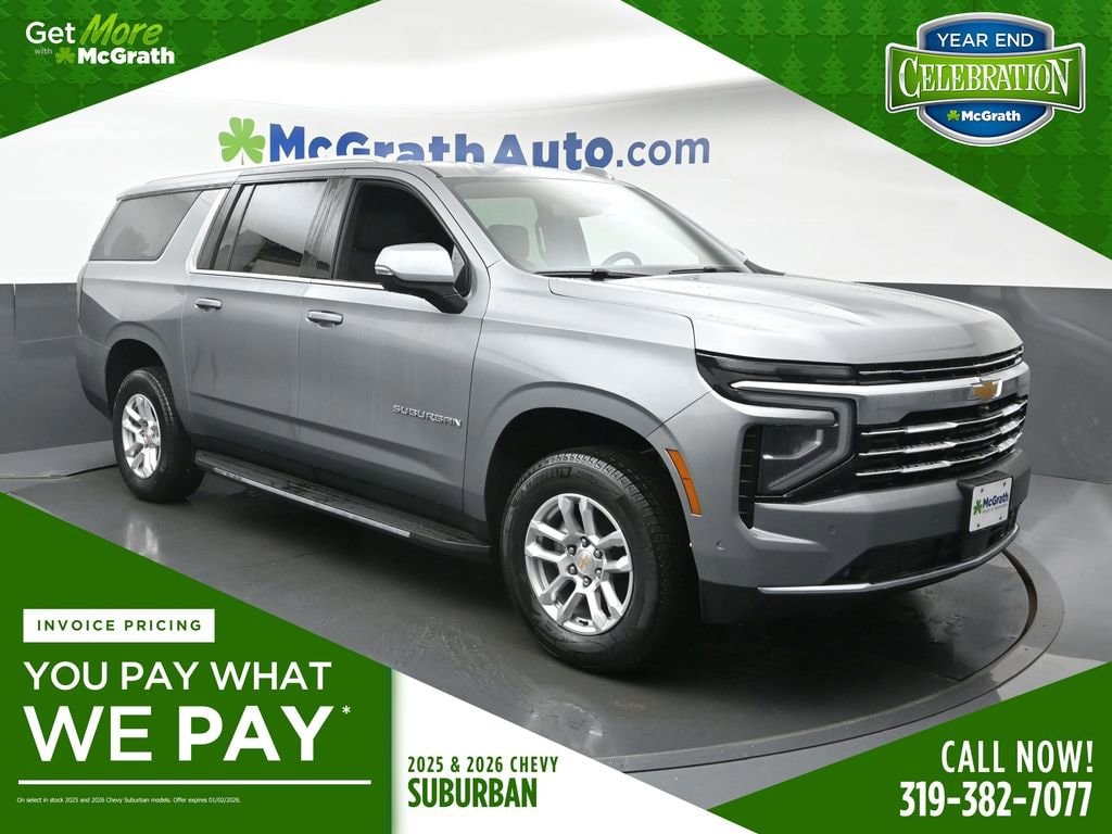 2026 Chevrolet Suburban LT's photo