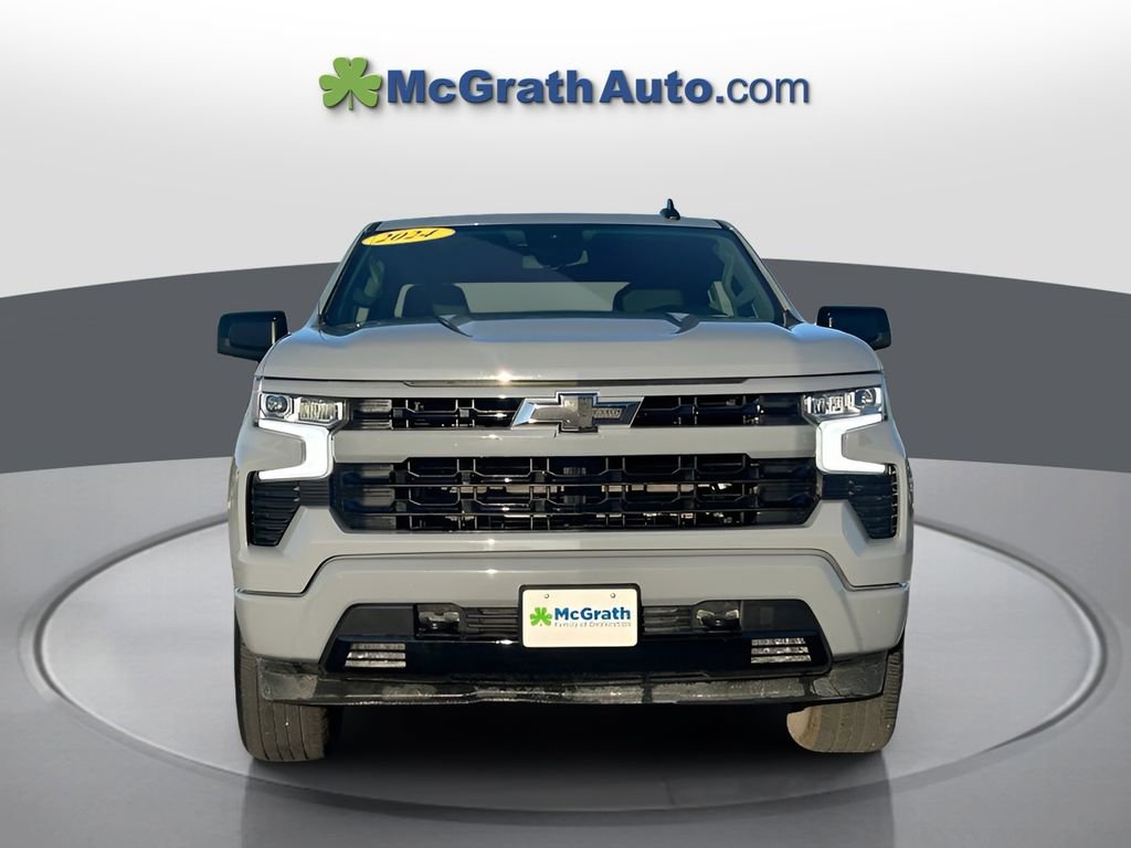 2024 Chevrolet Silverado 1500 RST photo 2