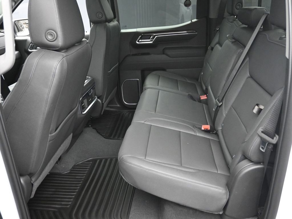 2026 Chevrolet Silverado 1500 LTZ - Photo 12