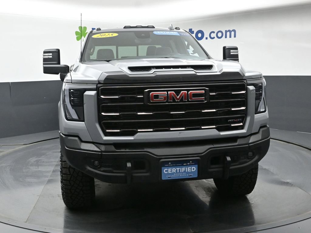 2025 Gmc Sierra 2500 HD AT4X photo 2