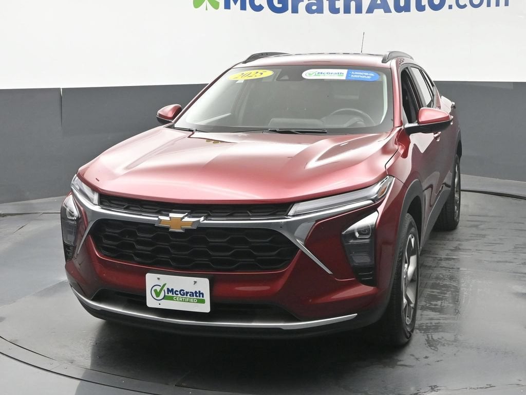 2025 Chevrolet Trax LT - Photo 21