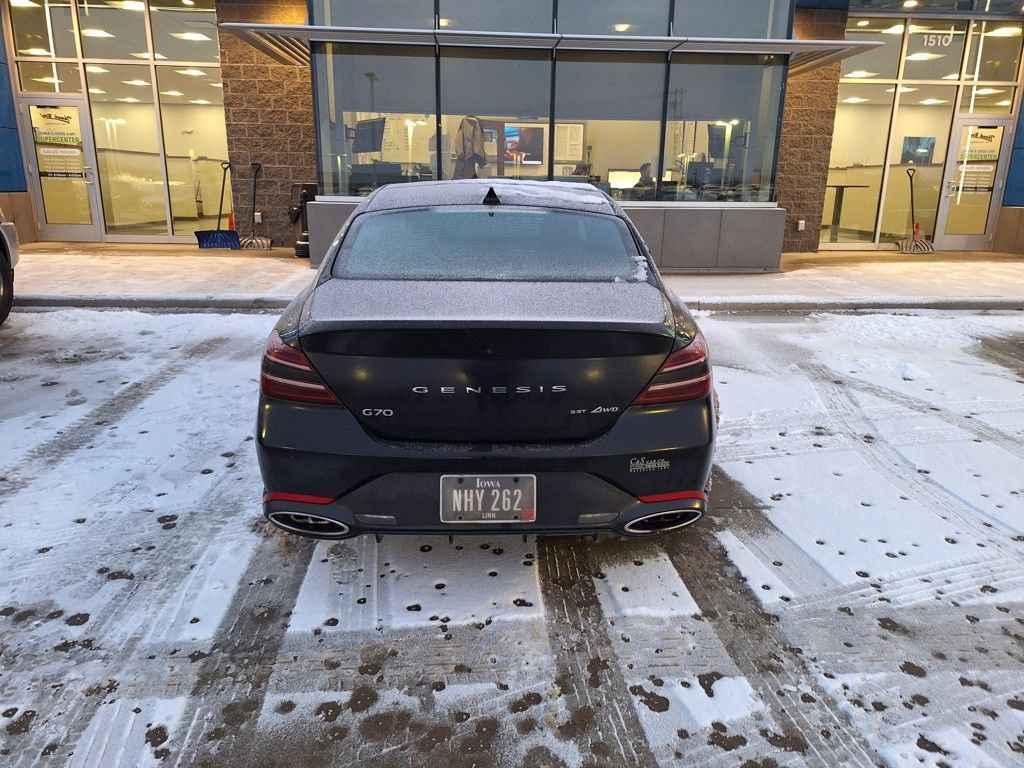 2023 Genesis G70 3.3T photo 4