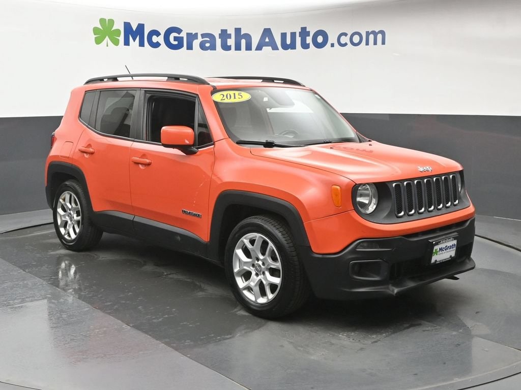 Used 2015 Jeep Renegade Latitude with VIN ZACCJABT5FPC02830 for sale in Cedar Rapids, IA