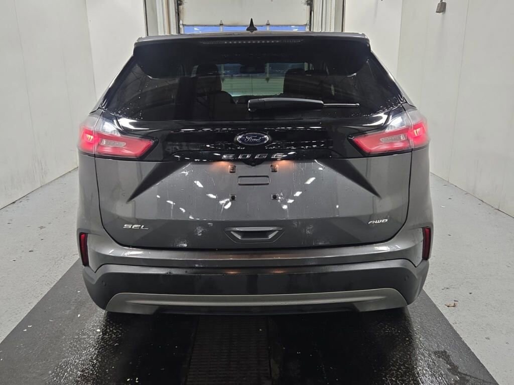 Used 2023 Ford Edge SEL SUV
